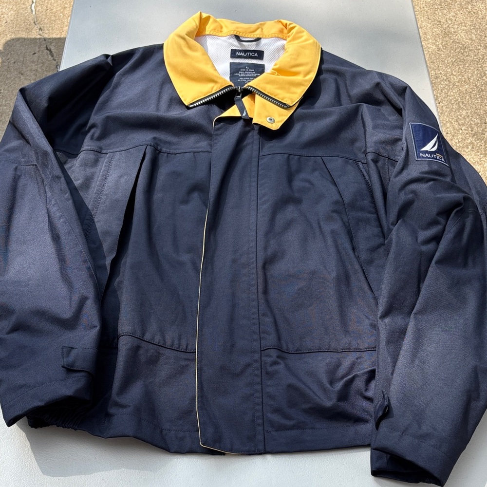 Nautica Men's Windbreaker in Navy and Yellow NWOT